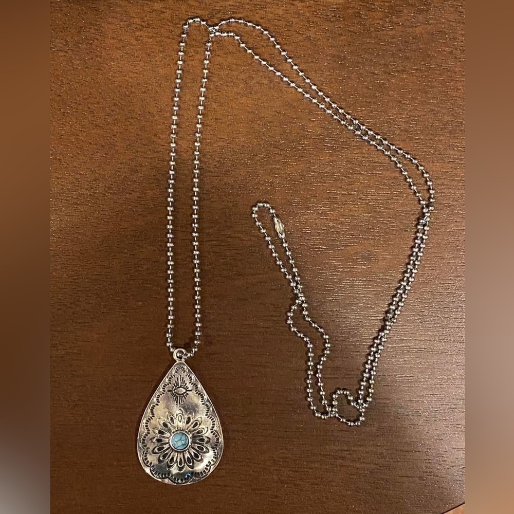 home made silver pendant necklace